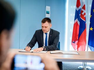 Podpredseda vlády a minister