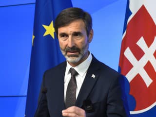 Minister zahraničných vecí a