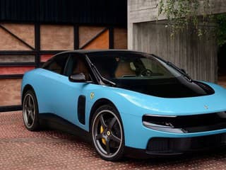 Ferrari predstavilo prvé elektrické