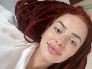 Rachel Karnižová porodila syna