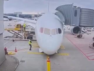 Boeingu skolaboval podvozok.