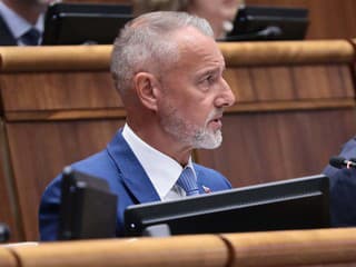 Patová situácia na Ústavnom