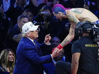 Donald Trump a zápasník