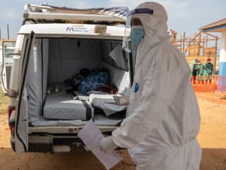 Ebola útočí ďalej: Vrchol