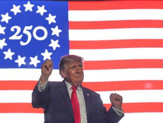 Trump odštartoval veľké oslavy