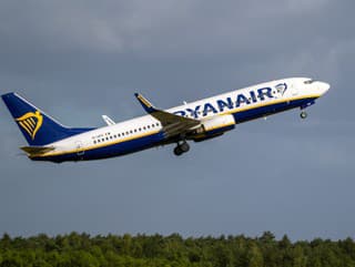 Ryanair zaradil spiatočku: Zrušil