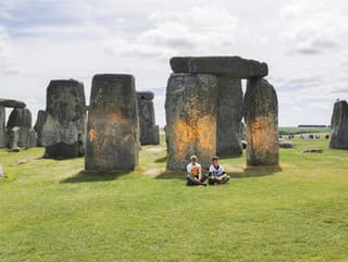 Neďaleko Stonehenge archeológovia objavili