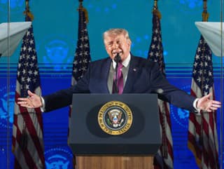 Donald Trump otvoril oslavy