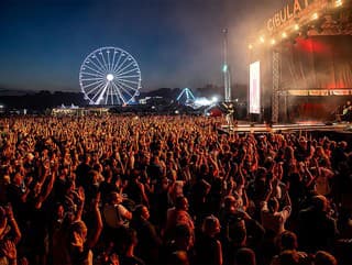 Cibula Fest prinesie megahviezdy