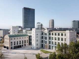 Práca v priestoroch s