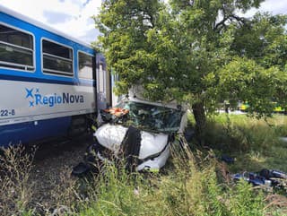 Hrozivá zrážka vlaku s