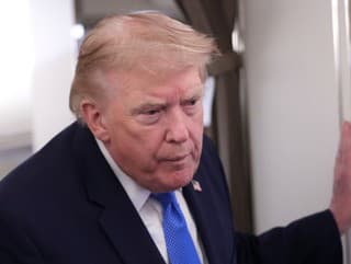 Trump mení rétoriku voči