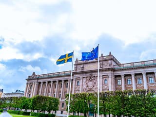 Švédsky parlament znížil vek