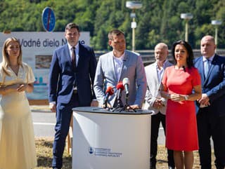 Taraba s vodohospodármi a