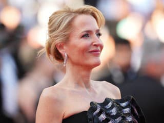 Gillian Anderson