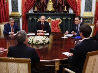 Prezident Vladimir Putin (v