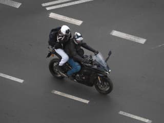 Alkohol na motorke či