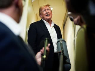 Donald Trump sa rozpráva