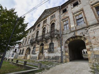 Kaštieľ Coburgovcov v Jelšave.