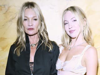 Kate Moss a Lila