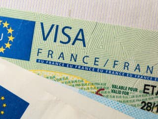 Koniec výmeny migrantov: Paríž