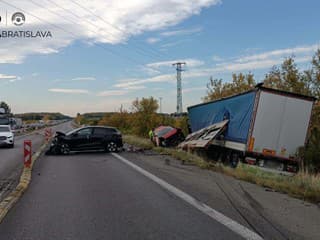 Vážna nehoda na D2: