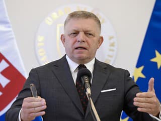 Fico varuje pred vážnymi