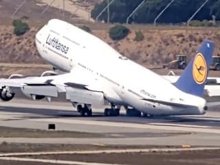 Boeing 747 Jumbo Jet