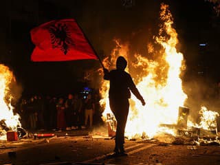 Študentské protesty v Tirane