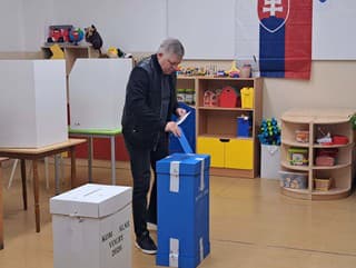 Premiér Robert Fico má