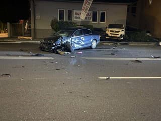 Policajt mimo služby havaroval