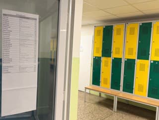 Prepočítavanie lístkov skomplikovalo voľby
