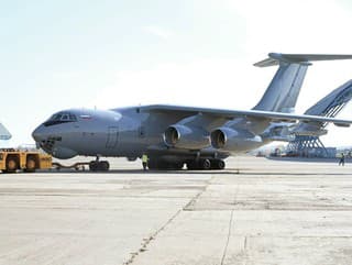 Tankovacie lietadlo Il-78.