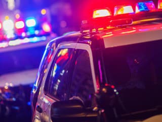 Napadol policajta priamo v