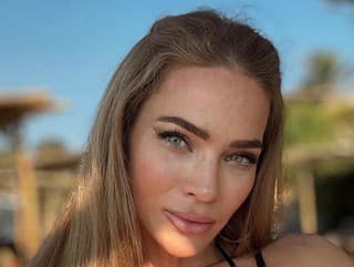 Sexi kovbojka Andrea Verešová