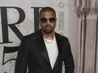 Raper Kanye West má vraj novú lásku.