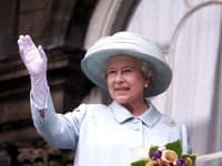 Kráľovnú Alžbetu obdivujú ľudia z celého sveta - a nielen kvôli tomu, že je panovníčkou