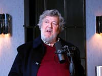 Stephen Fry v podcast The Diary Of A CEO