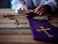 Odluku cirkvi od štátu by prijala viac než polovica Slovákov: Nepriechodným kameňom úrazu by sa stalo financovanie