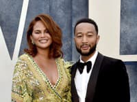 Chrissy Teigen a John Legend