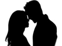 Milostná AFÉRA slávnych spevákov: Darilo sa im to tajiť desiatky rokov… On bol ŽENATÝ!