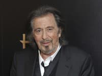 Al Pacino (83) opäť otcom: FOTO s dieťatkom a... A takéto má meno!