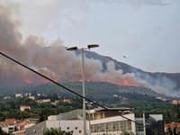 Ničivé požiare sa vyskytli už aj v Chorvátsku