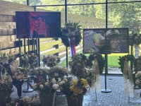 Dnes sa v bratislavskom Krematóriu konala posledná rozlúčka s Dušanom Kaprálikom.