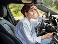 Žena chcela kúpiť auto z druhej ruky, všimla si však malý detail: Ľudia z neho idú do kolien