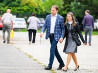 Predseda OĽANO a priatelia Igor Matovič išiel voliť s manželkou Pavlínou