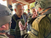 Netanjahu navštívil vojakov pri hranici s Gazou