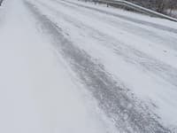 Cesty v Košiciach boli pokryté snehom