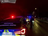 Polícia v Nitre našla pri kontrole posádky vozidla drogy: Sedeli nepripútaní