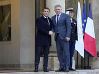 Emmanuel Macron a Robert Fico